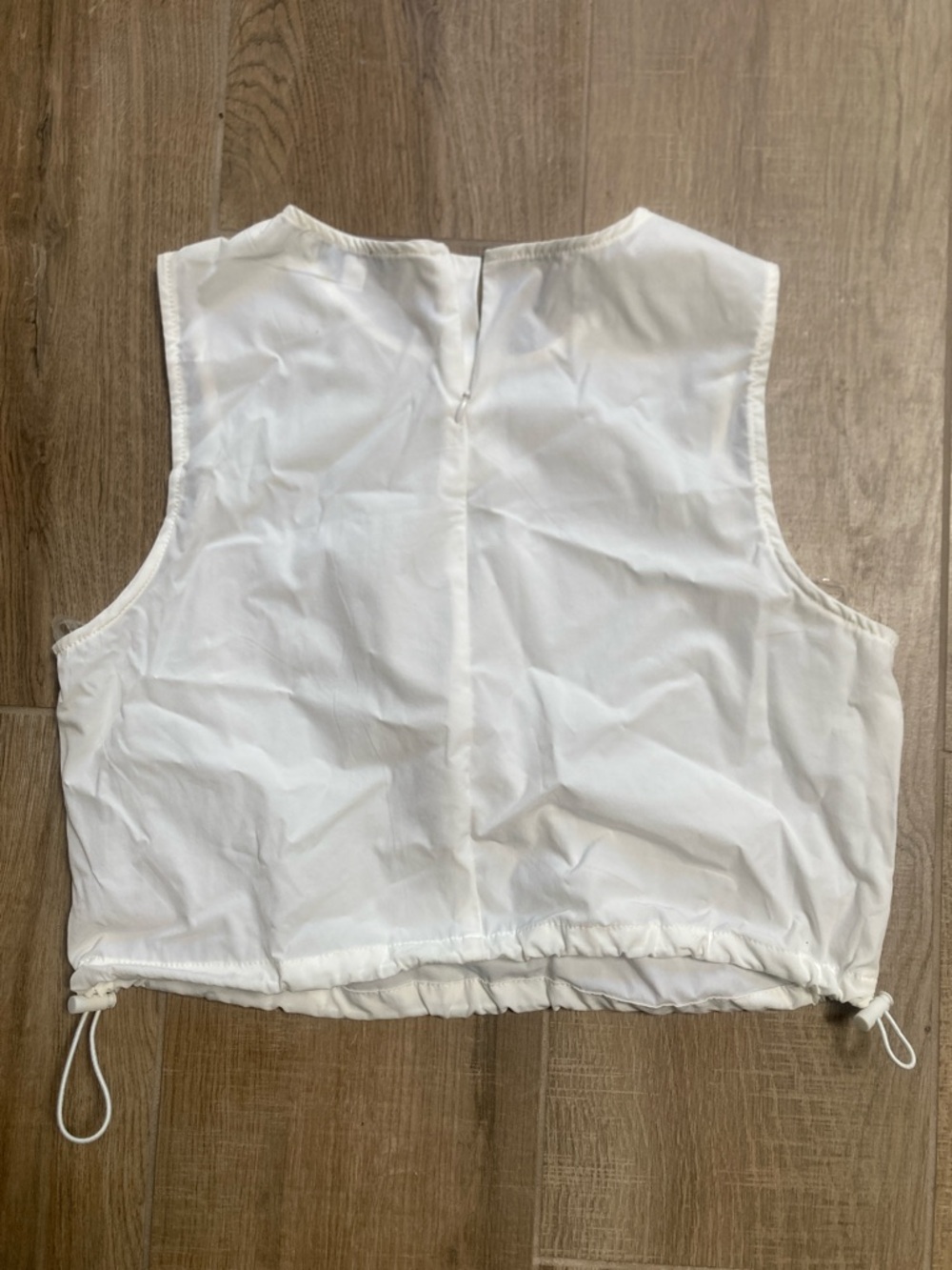 Drawstring Crop Tank - Picture 2 of 2
